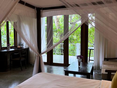 Superior Deluxe Room with Jungle view  image 5