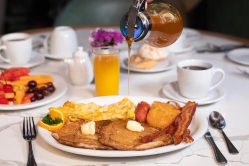 Pueblo Amigo Hotel Plaza y Casino