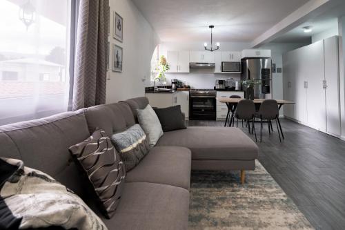 Apartamento acogedor y minimalista.