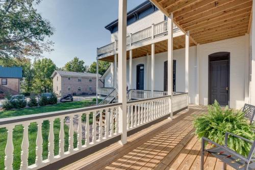 Historic New Albany Apartment about 6 Mi to Louisville in 新奧爾巴尼(IN)