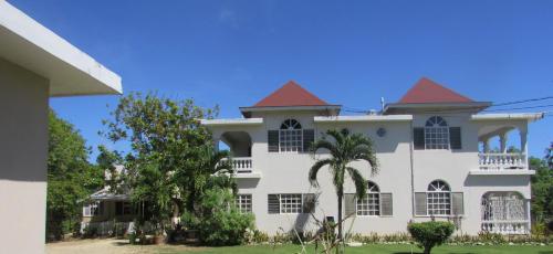 Nelsons Retreat