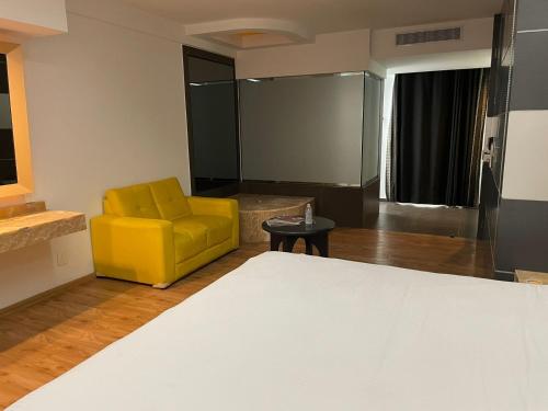 NewPort Love Hotel in Mexico City, Mexico
