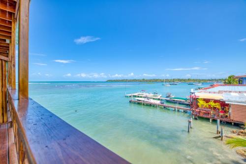 ทัศนียภาพ, Bambuda Bocas Town in โบกัส เดล โตโร