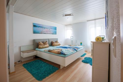 Wilhelm Appartements 100qm im Zentrum Brackenheim nahe Tripsdrill 6.7km von Pfaffenhofen entfernt