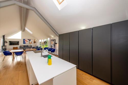 Architect Designed Lodge in Elrick
