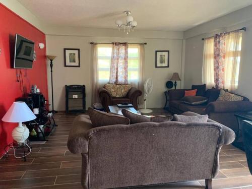 TAG DA Paradise Inn in Coulibistrie