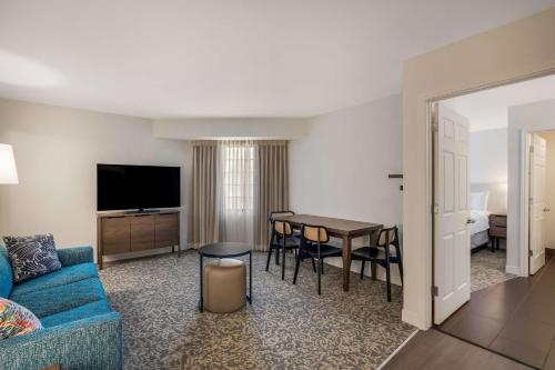 Sonesta ES Suites Denver South Park Meadows