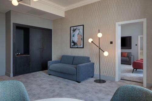 DoubleTree by Hilton Brighton Metropole - image 4