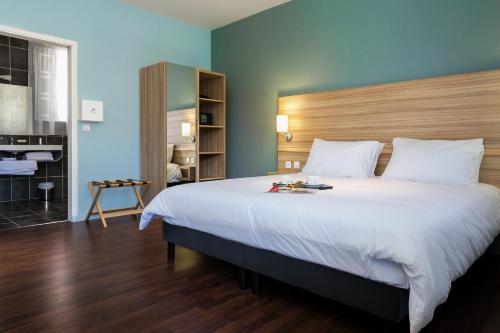 1 queen bed
