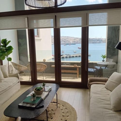 Espectacular Loft con Vista al Mar en Valparaíso Servicio HOM 1813