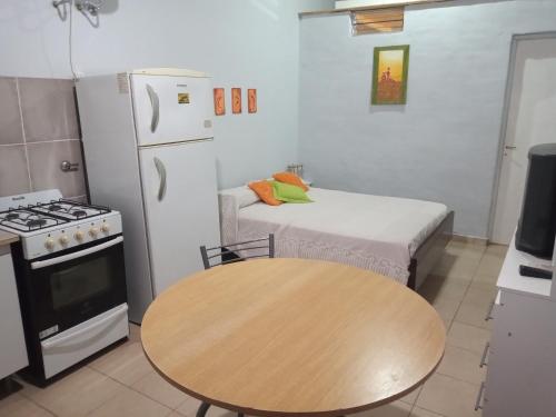 One-Bedroom Apartment image 1