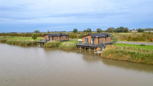 Lakeside Fishing Cabins