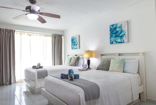 1209 Beautiful Beach Studio on Hotel Zone, Cancun