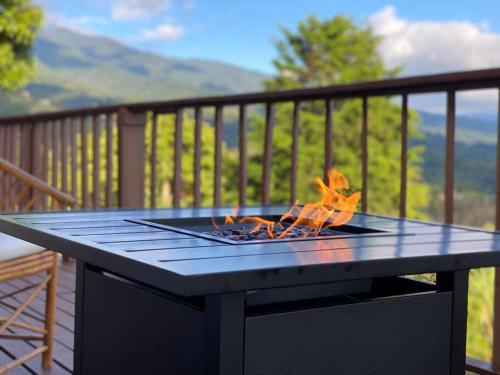 Surrounding environment, Astonishing view at Poas Volcano slopes: Casa Lili in Grecia