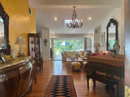 The Sanctuary House - West Palm Beach, FL