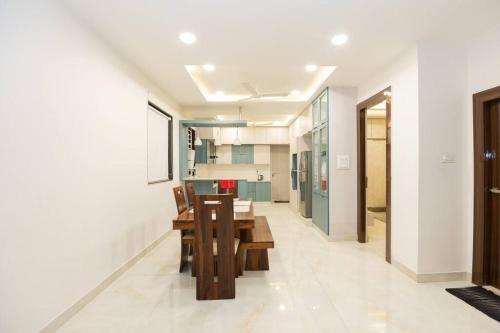 Family&PetFriendly 5BHK With Jacuzzi @BanjaraHills