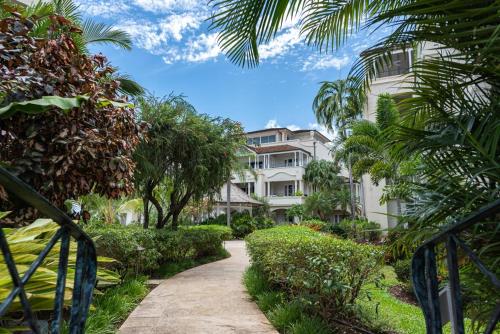Plantegninger, "Beach Happy" Schooner Bay - Beachfront Apartment in Speightstown