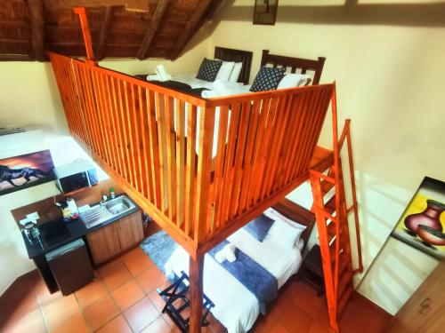 Double Room image 10