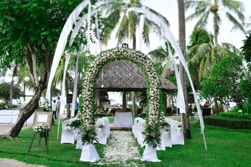 Hotel Nikko Bali Benoa Beach