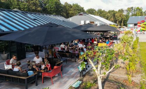 Étterem, Camping Wedderbergen in Verspreide huizen in de Weddermarke