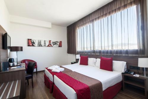 Hotel Best 4 Barcelona - image 3