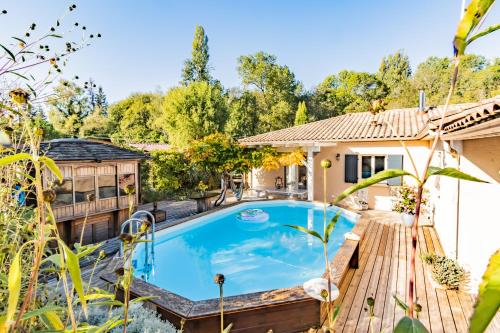 Petit coin de paradis Périgourdin gîte à louer Montrem
