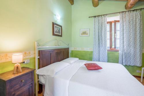 La Vecchia Fornace La Piastra Apartments shared pool- Abetone