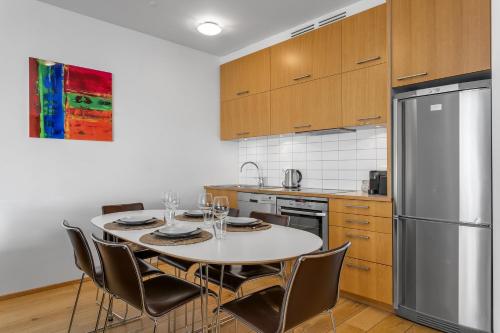 Apartment with Balcony image 10