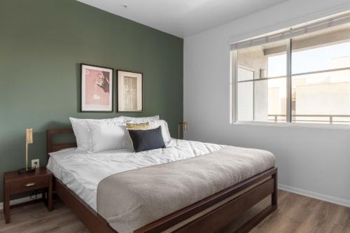 Hollywood 1BR w Gym Pool nr Hollywood Blvd LAX-232, Los Angeles (fotografie 8)