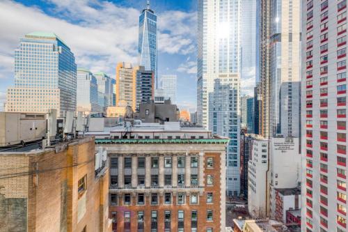 FiDi studio w gym doorman nr Freedom Tower NYC-1088 in New York, USA