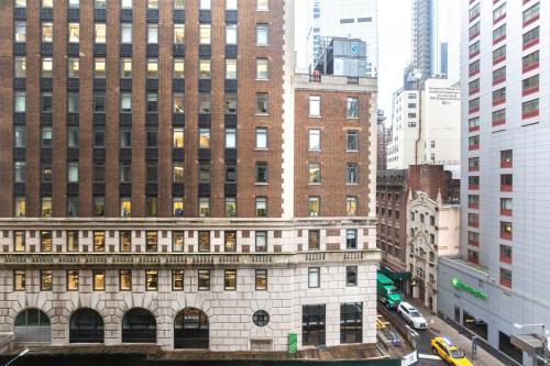 FiDi studio w gym doorman nr Freedom Tower NYC-1093 in New York, USA
