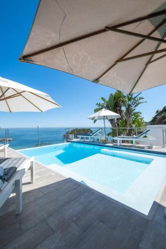 Clifton Sunset, Does have Power!