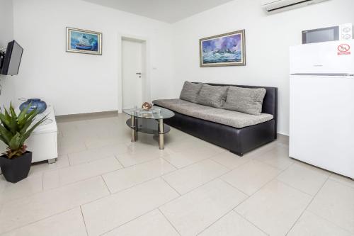 Apartments Maja - image 9