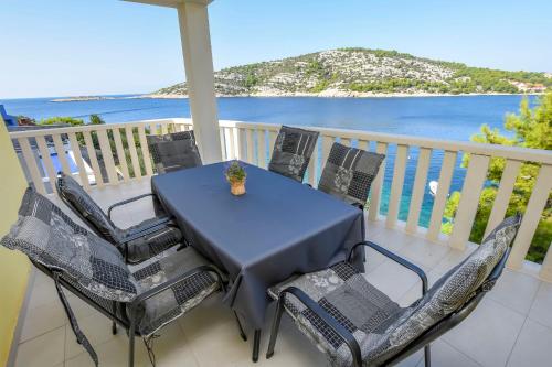 Apartments Maja - image 3
