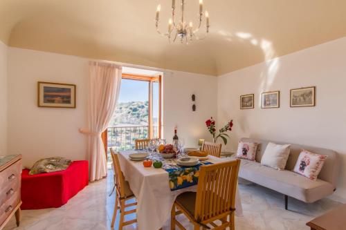 La Dimora Di Don Pietro Amazing View - Happy Rentals
