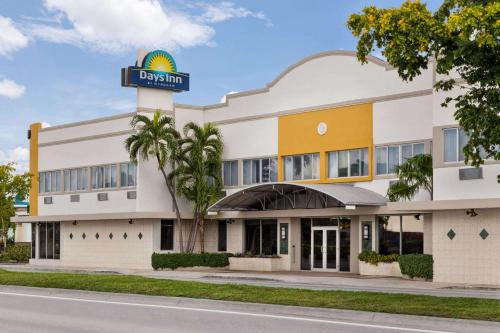 Days Inn by Wyndham Miami Airport North, Miami