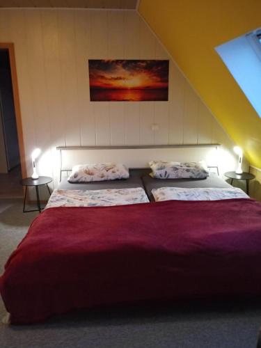 B&B Germersheim - FeWo Sommertraum - Bed and Breakfast Germersheim