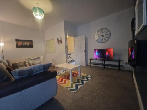 Apartment - Sleeps 4 - Parking - WiFi, Ashington (fotografie 8)