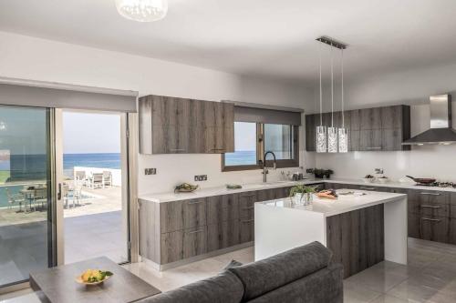 設施, Adriana by the Sea in 波莫斯