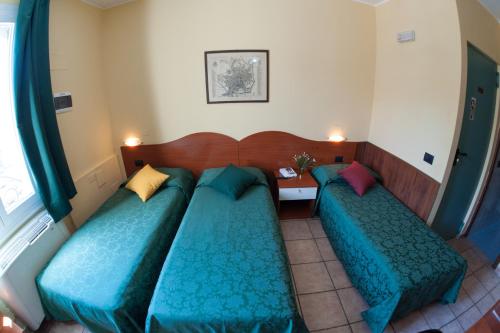 Dreibettzimmer, 3 betten