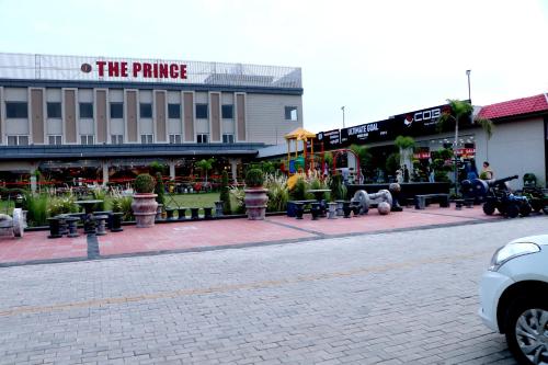 The Prince Highway Hotel in Rohtak