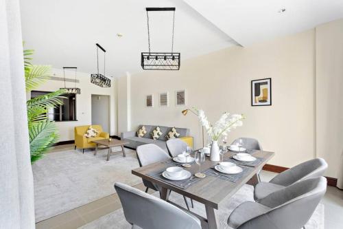 StoneTree - Luxurious 2 BR Apartment in Palm Jumeirah - image 7