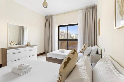 StoneTree - Luxurious 2 BR Apartment in Palm Jumeirah - image 12