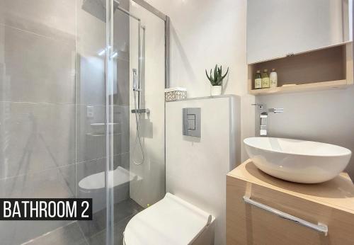 Three-Bedroom Apartment image 7
