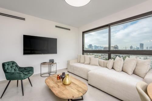Chic in the city by Sea U TLV, Tel Aviv (fotografie 3)