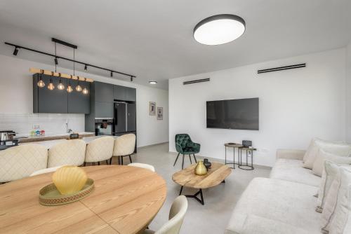 Chic in the city by Sea U TLV, Tel Aviv (fotografie 8)