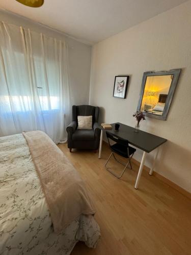 Harmony room málaga piso compartido, Malaga