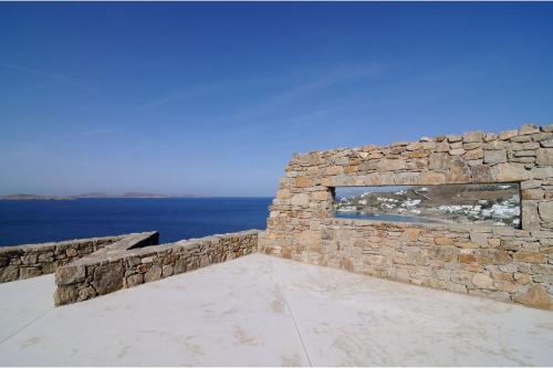 Luxurious Mykonos Villa 7 Bedrooms Villa Melianthe Private Infinity Pool and Astounding Sunset Sea Views Agios Ioannis