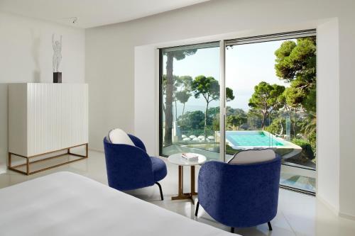 room detail thumbnail 0