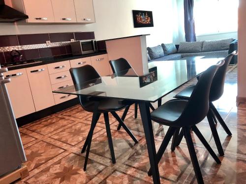 Appart Clim Wifi 700m de la Plage in 사이디아